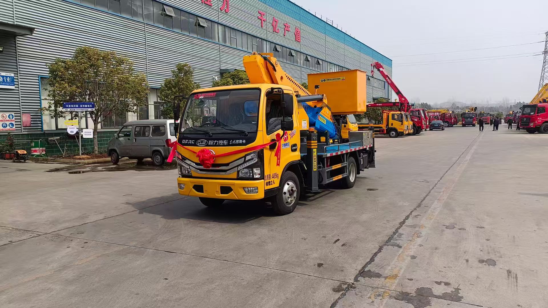 （28米）东风绝缘斗高空车价格